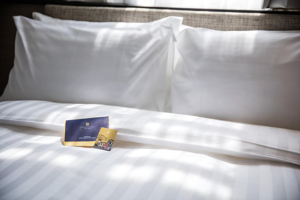 Changyu Hotel Tainan Buitenkant foto